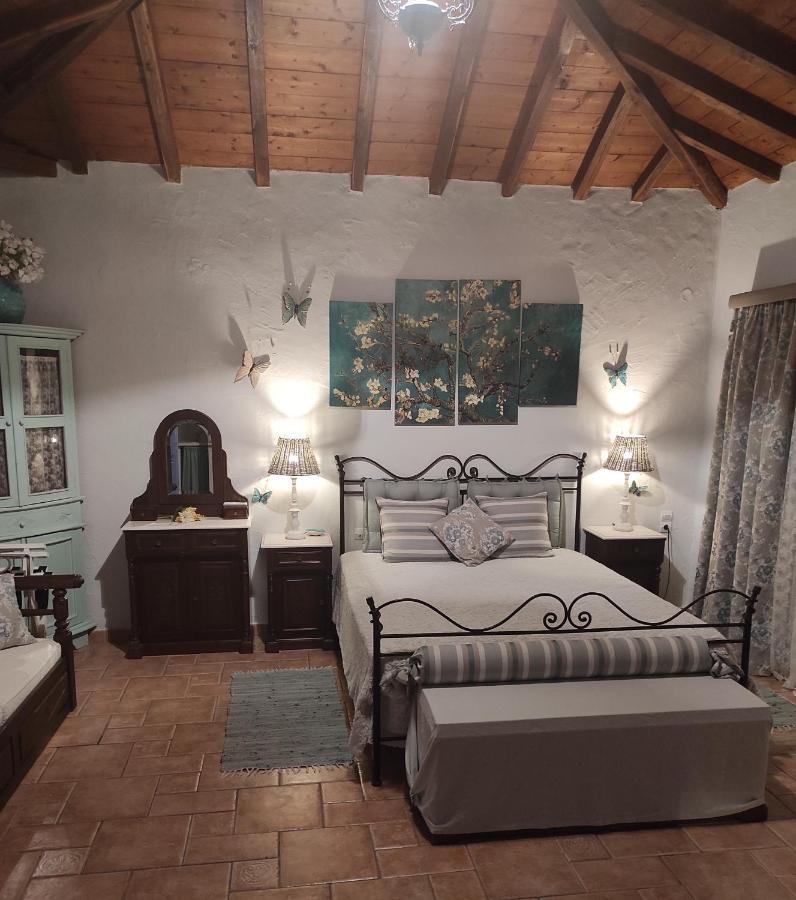 דירות Alónnisos Elena'S House מראה חיצוני תמונה